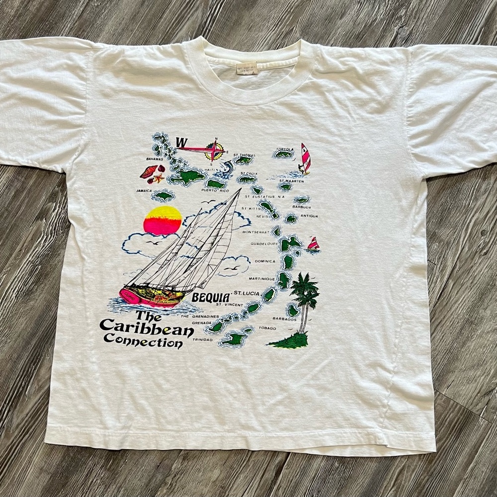 Vintage 90's Short Sleeve White The Caribbean Connection Island Holiday Shirt M